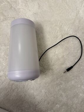 Bass Jax Column Light Up Speaker Aux Cable *Read*